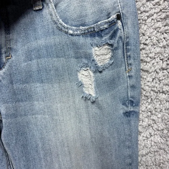 Decree Jeans Womens 3 Boyfriend Low Rise Light Wash Distressed Holes Casual - Picture 4 of 7